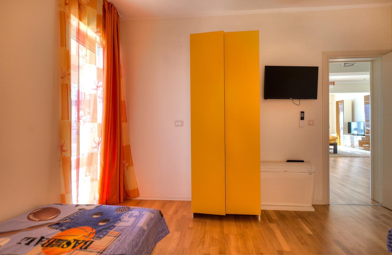 Apartments Harmonia Colours Будва Екстериор снимка